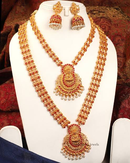 Shri Jagdamba Jewellers gold jewellery showroom in Chikhali, Pimpri-Chinchwad, Pune